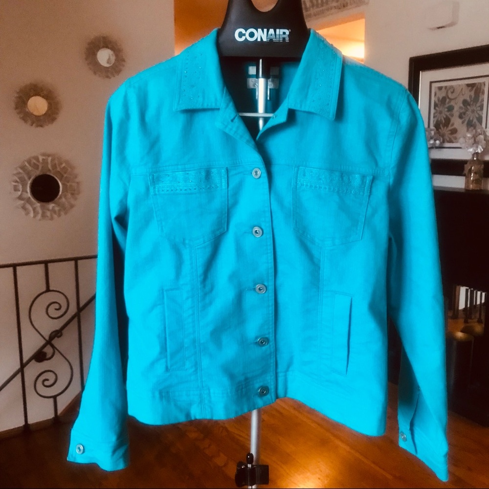 Christopher & Banks topper